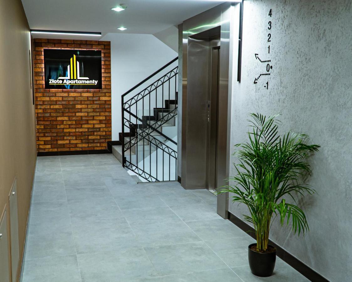 Zlote Apartamenty 58 Legnica Kültér fotó